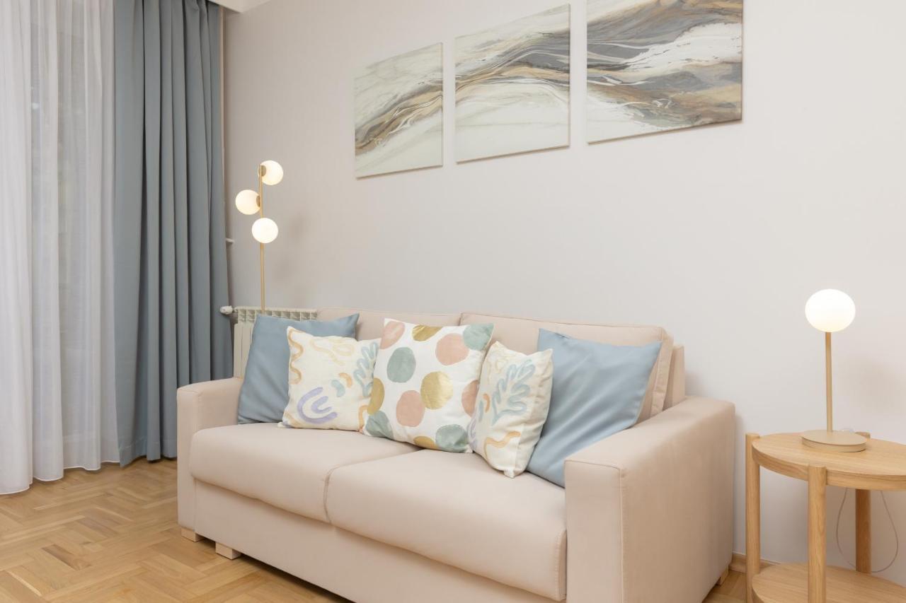 Bright Apartment Kasprzaka Warsaw Wola Near Metro Station By Noclegi Renters Exterior photo